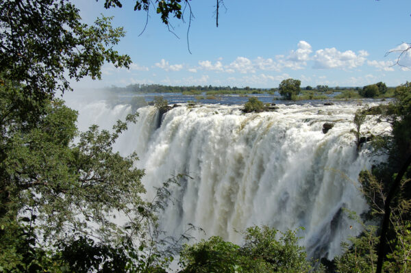 Victoria Falls, Zambia / by Joachim Huber / CC BY-SA 2.0 ||a href=